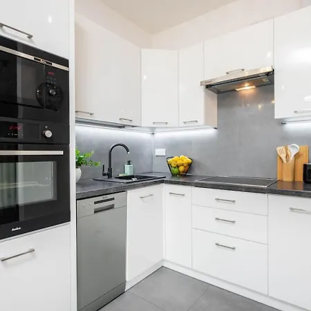 Pinacolada Lux Mokotow Warsaw